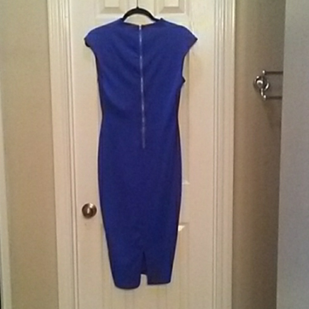Blue dress - Picture 3 of 6
